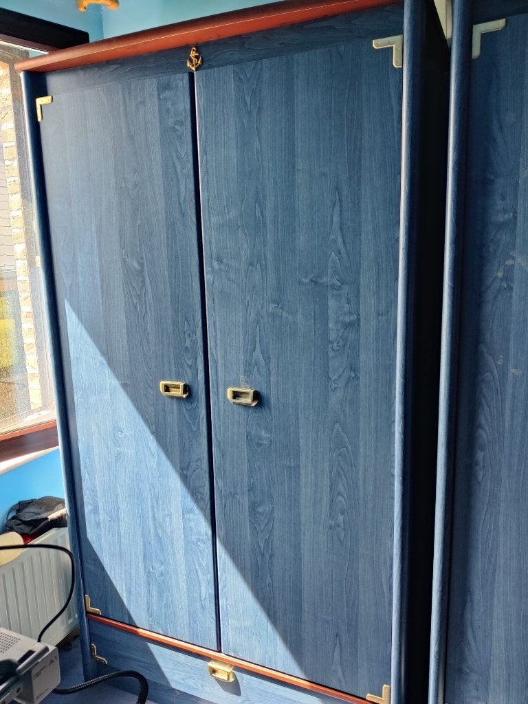 Armoire gratuite, Maison & Meubles, Enlèvement ou Envoi, Comme neuf, 100 à 150 cm, 200 cm ou plus