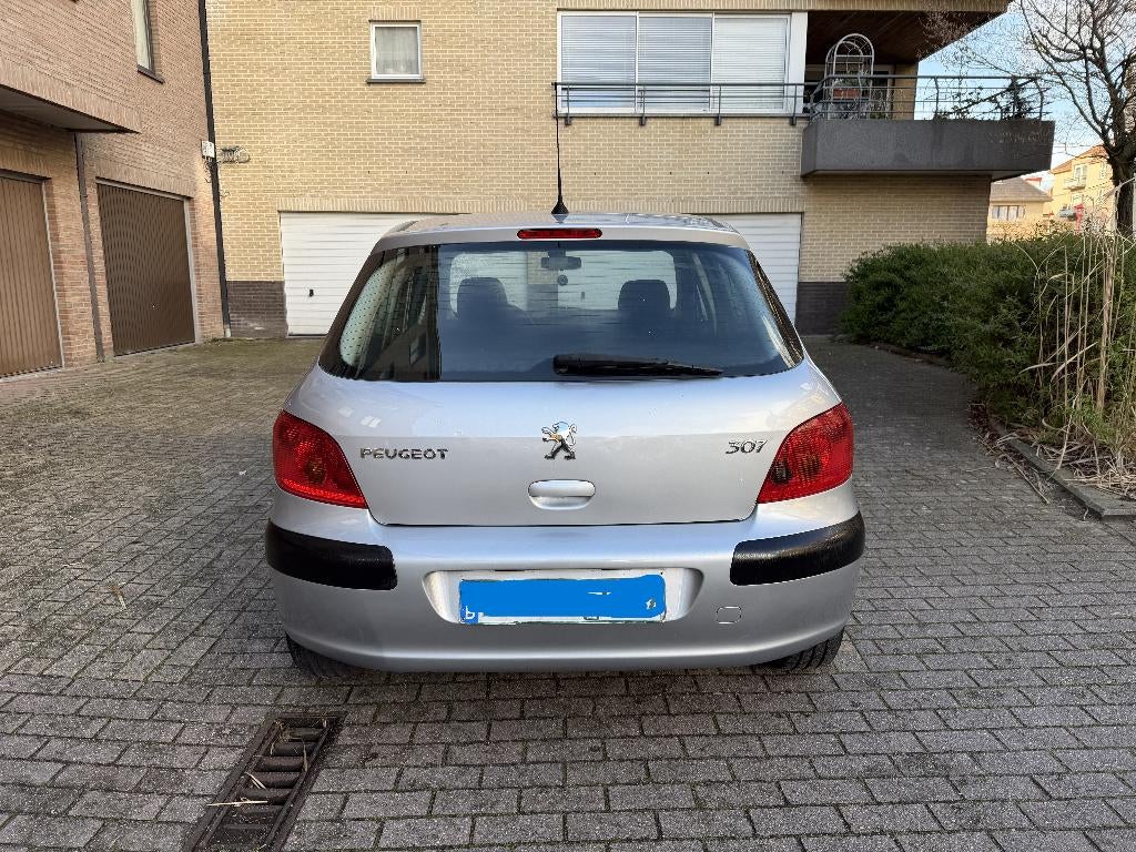 Peugeot 307 1.4 essence faible km 108.000km avec airco, Autos, Peugeot, Achat, Entreprise, Boîte manuelle, Entretenue par le concessionnaire