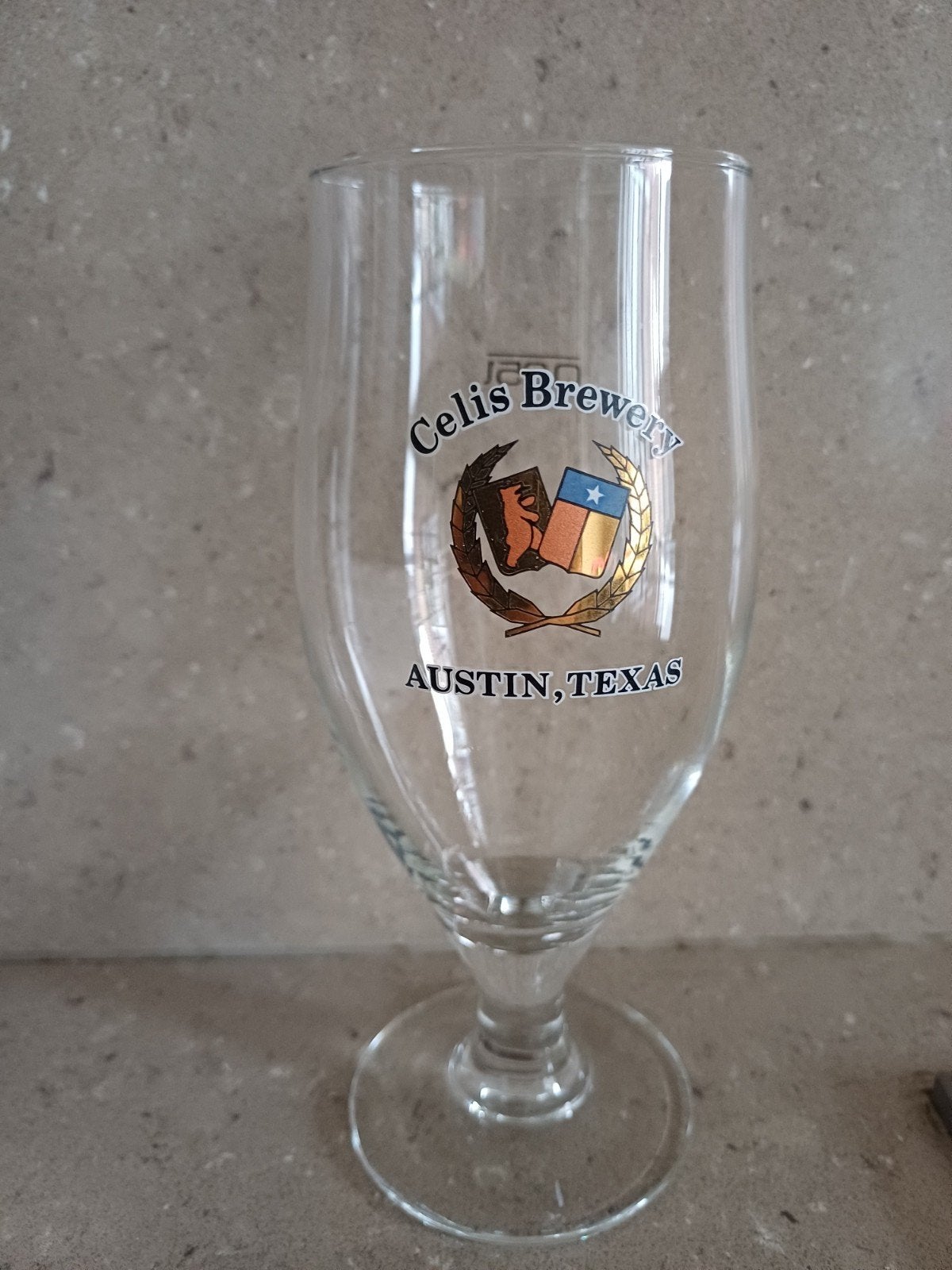 Rare verre à bière Celis Wider Austin Texas, Envoi
