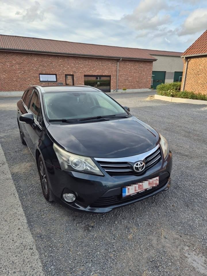 toyota Avensis, Auto's, Voorwielaandrijving, Stof, Avensis, 4 cilinders