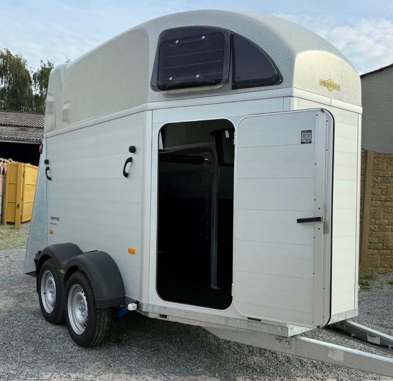 Humbaur xhantos zadelkamer als nieuw demo 6/2025, Ophalen, Zo goed als nieuw, Aluminium, 2-paards trailer