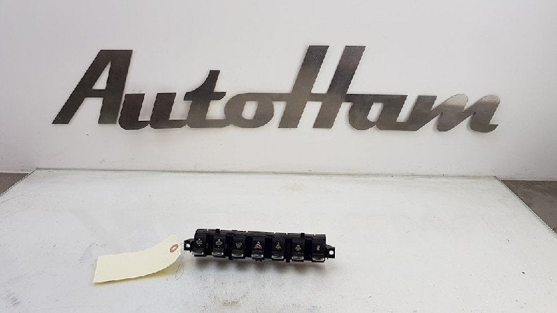 SCHAKELAAR Peugeot 3008 I (0U / HU) (01-2009/08-2016), Kontakt-peugeot@peugeot.com, Gebruikt, Peugeot Deutschland GmbH, Bahnhofsplatz
65423  Rüsselsheim, DE