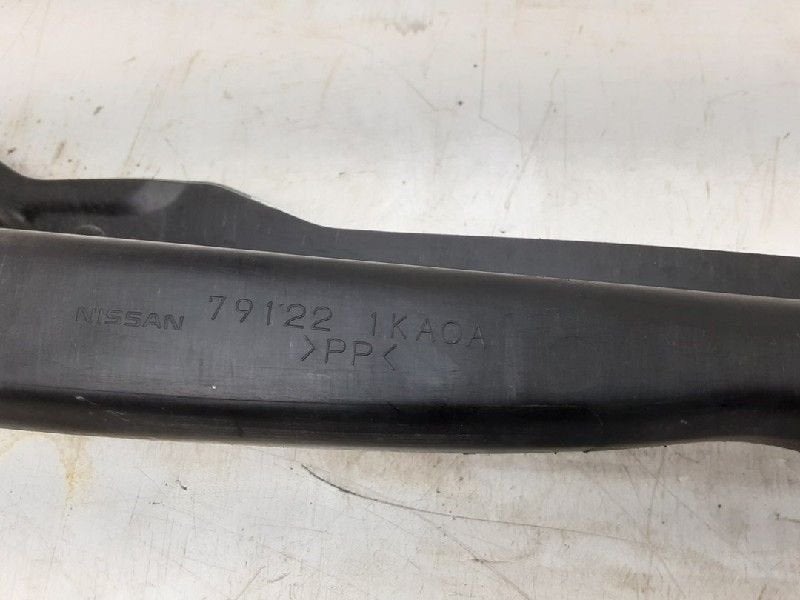 BUMPERDEEL MIDDEN ACHTER Nissan Juke (F15) (|791221KA0A|), Auto-onderdelen, Gebruikt, Achter, Nissan, Bumper