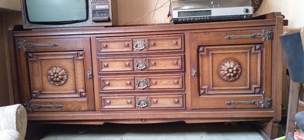Buffet avec tiroirs et rangement, Huis en Inrichting, Kasten | Buffetkasten, Gebruikt, Met lade(s), Met deur(en), Met plank(en)