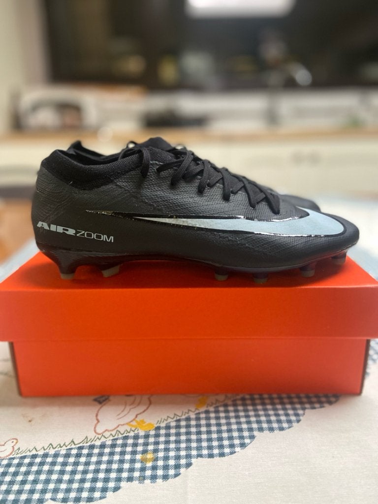 Voetbalschoenen nike vapor 16 pro, Sport en Fitness, Voetbal, Ophalen, Zo goed als nieuw, Schoenen