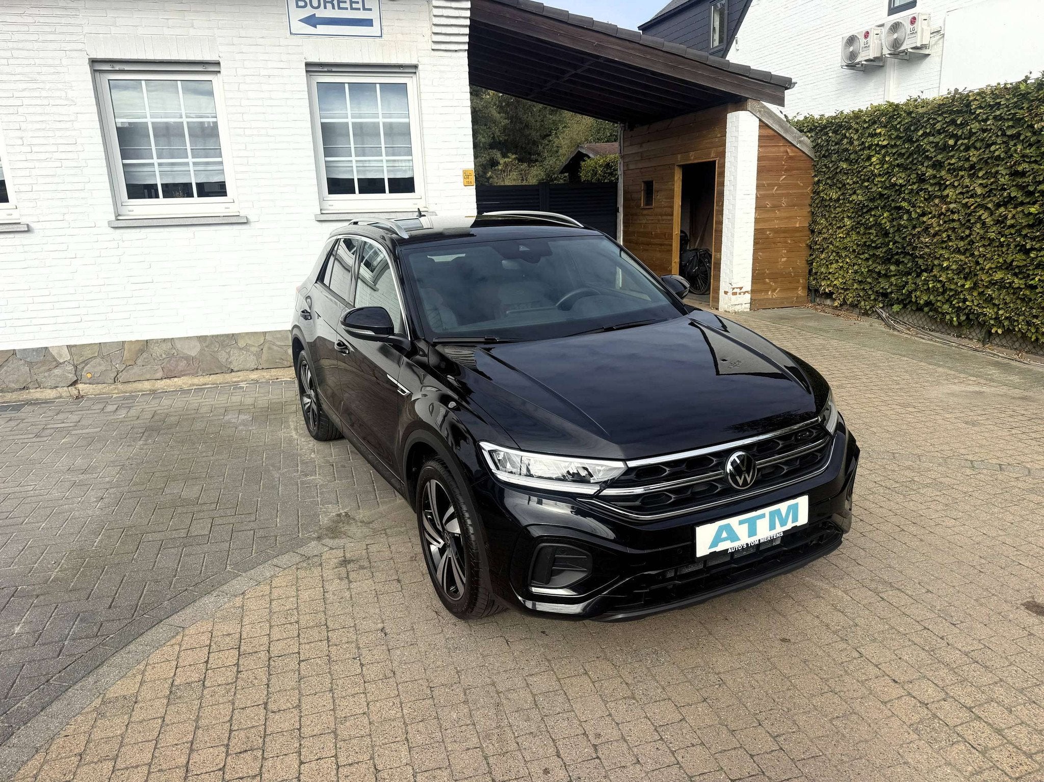 Volkswagen T-Roc T-Roc 1.5 TSI R-Line Black DSG/ ACC/lan-sid, Auto's, 4 cilinders, Zwart, 5 zetels, 5 deurs