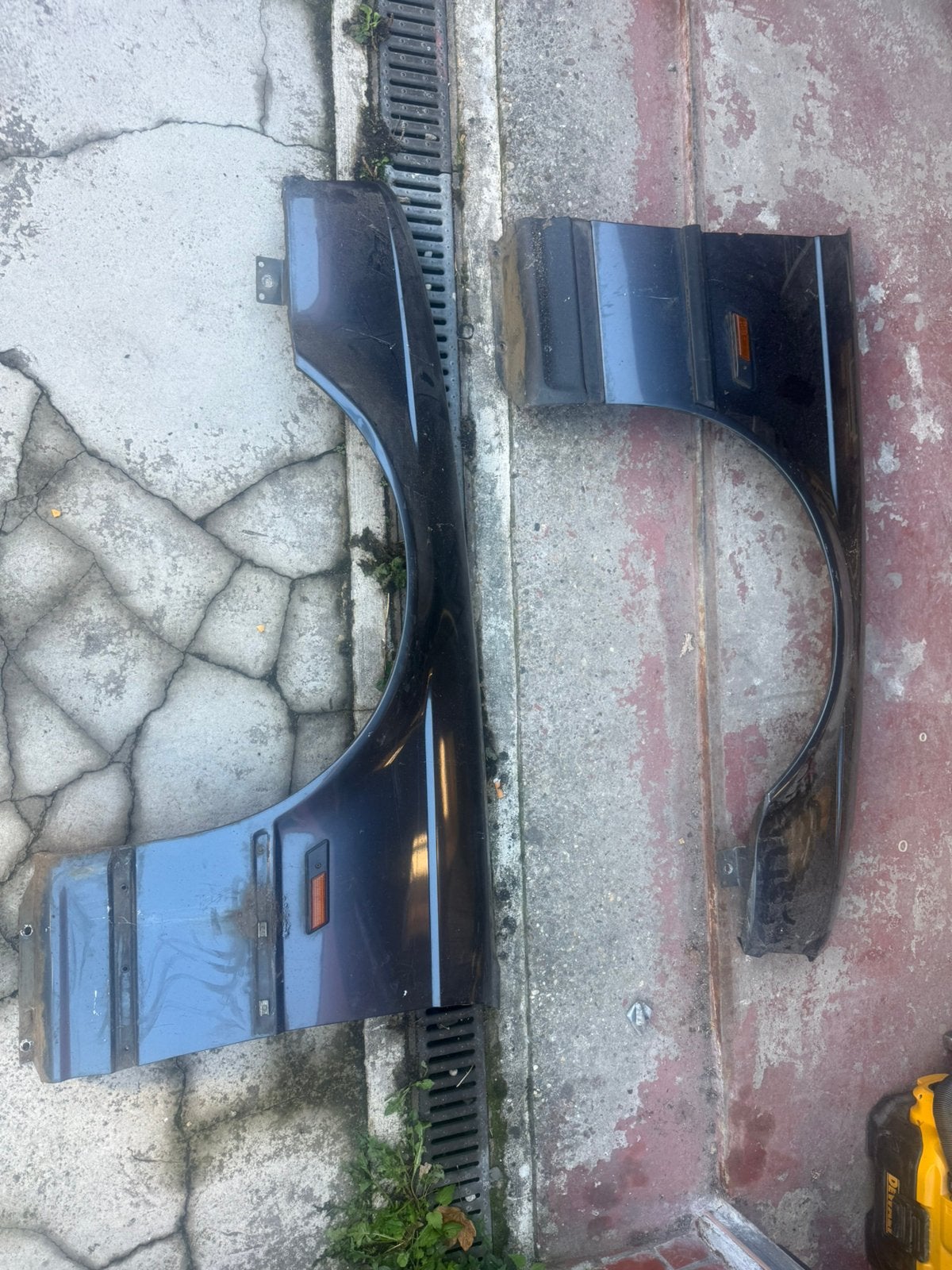 Aile avant G/D E34, Autos : Pièces & Accessoires, Enlèvement, Avant, BMW