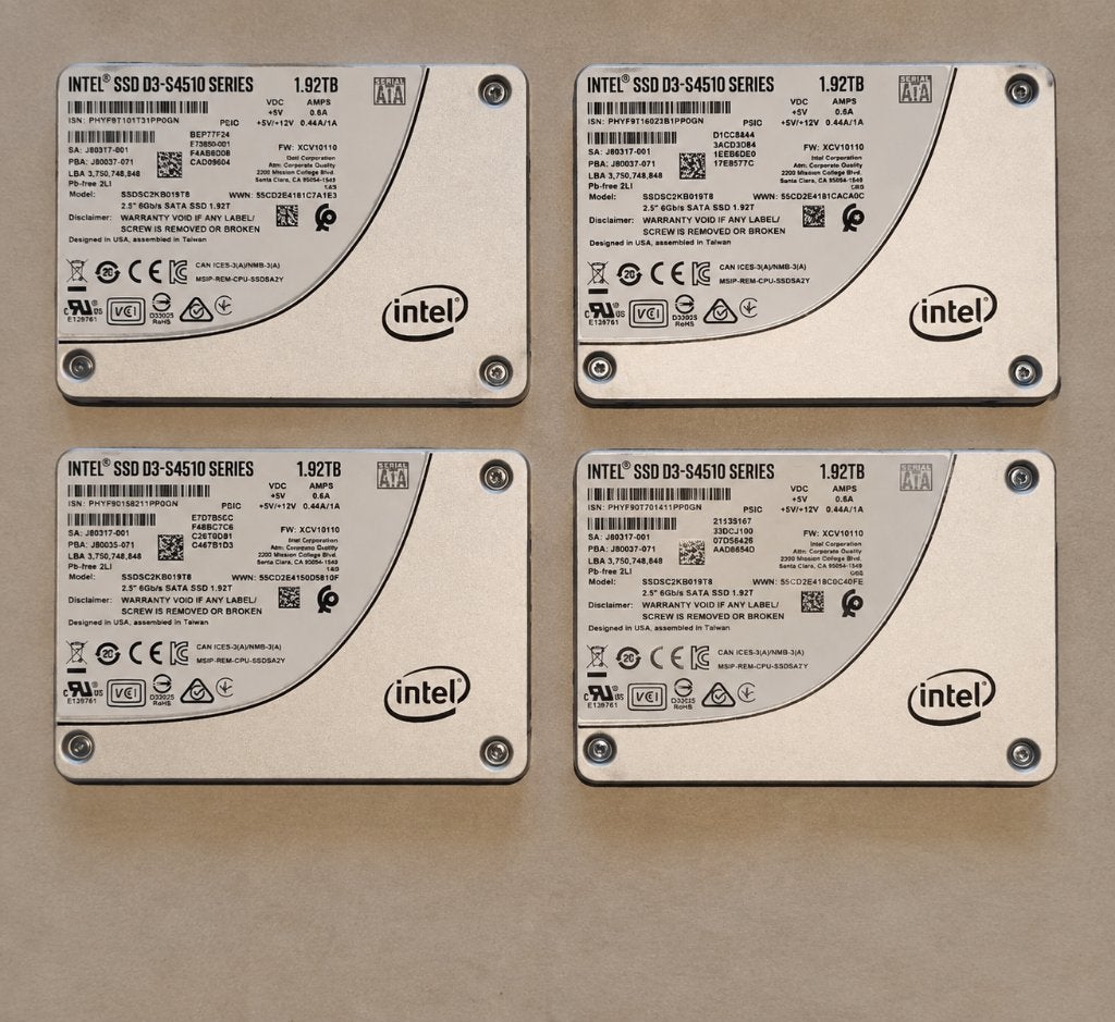 Intel D3-S4510 1.92TB Enterprise SATA SSD - SSDSC2KB019T8, Informatique & Logiciels, Disques durs, Enlèvement ou Envoi, Interne