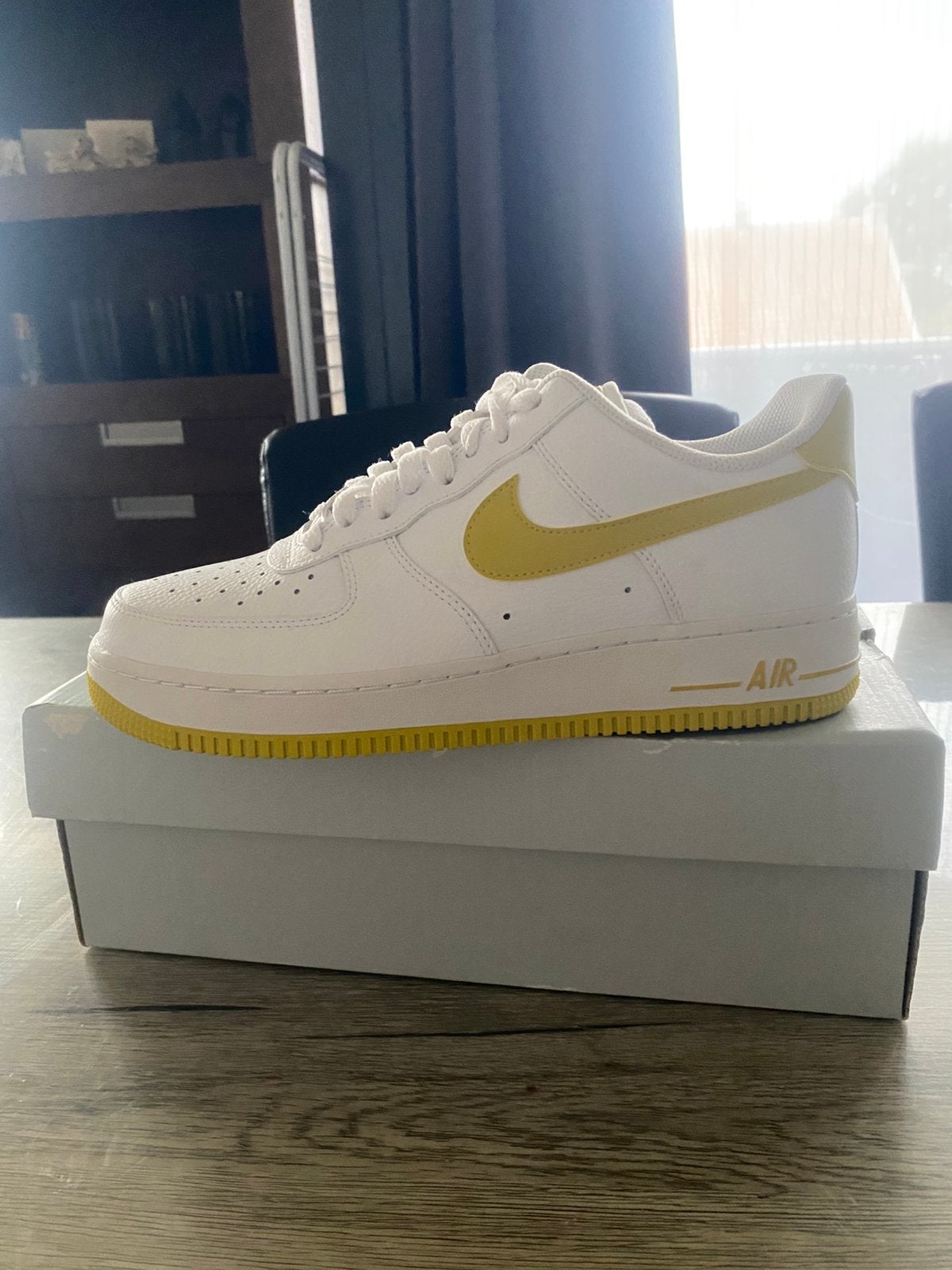 Nike air Force 1 limited edition, Wit, Nieuw, Ophalen of Verzenden, Sneakers