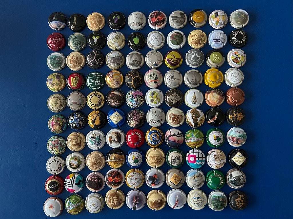 100 champagne capsules, Enlèvement ou Envoi