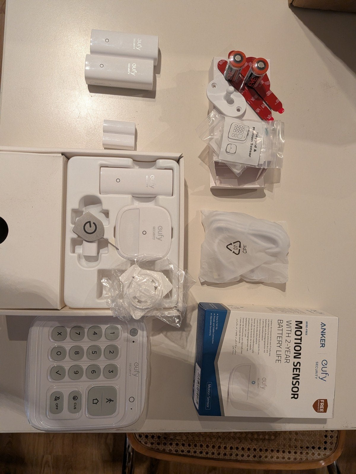 Eufy security alarm systeem, Doe-het-zelf en Bouw, Ophalen, Nieuw
