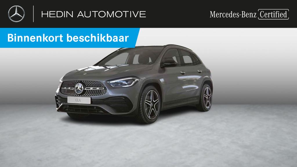 Mercedes-Benz GLA-klasse 200 d AMG Line Night Pack | Panoram, Argent ou Gris, Achat, Entreprise, Entretenue par le concessionnaire