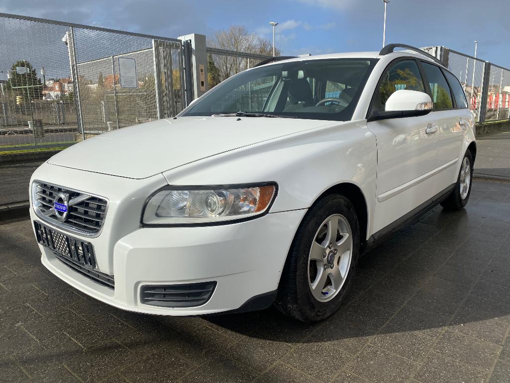Volvo V50 e drive 1.6diesel 2011 euro5 Velg airco, Auto's, Voorwielaandrijving, Euro 5, Stof, Zwart