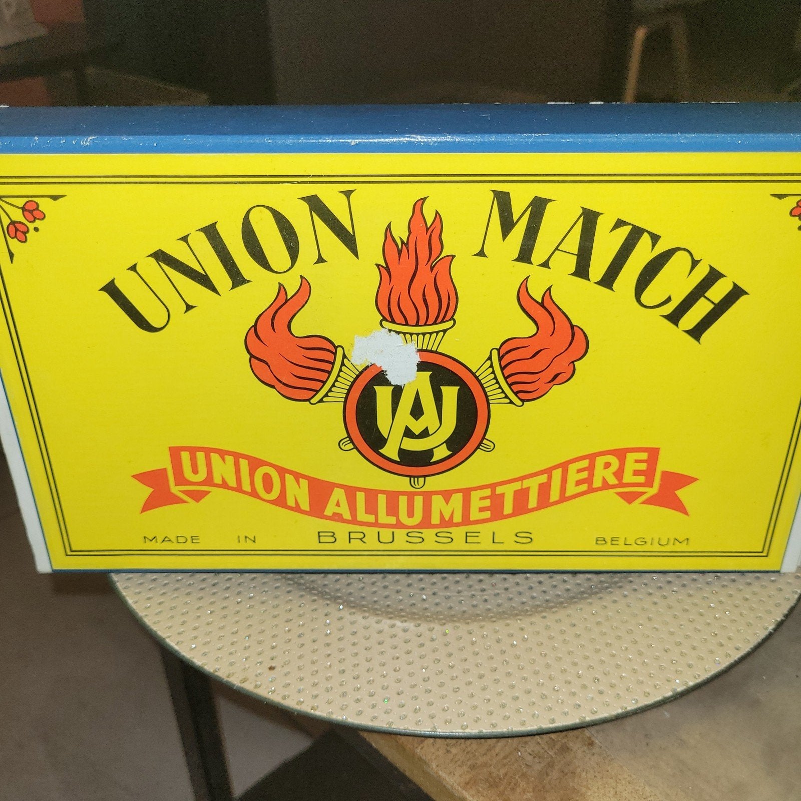 moyenne boite union match, Collections, Articles de fumeurs, Briquets & Boîtes d'allumettes, Enlèvement, Utilisé