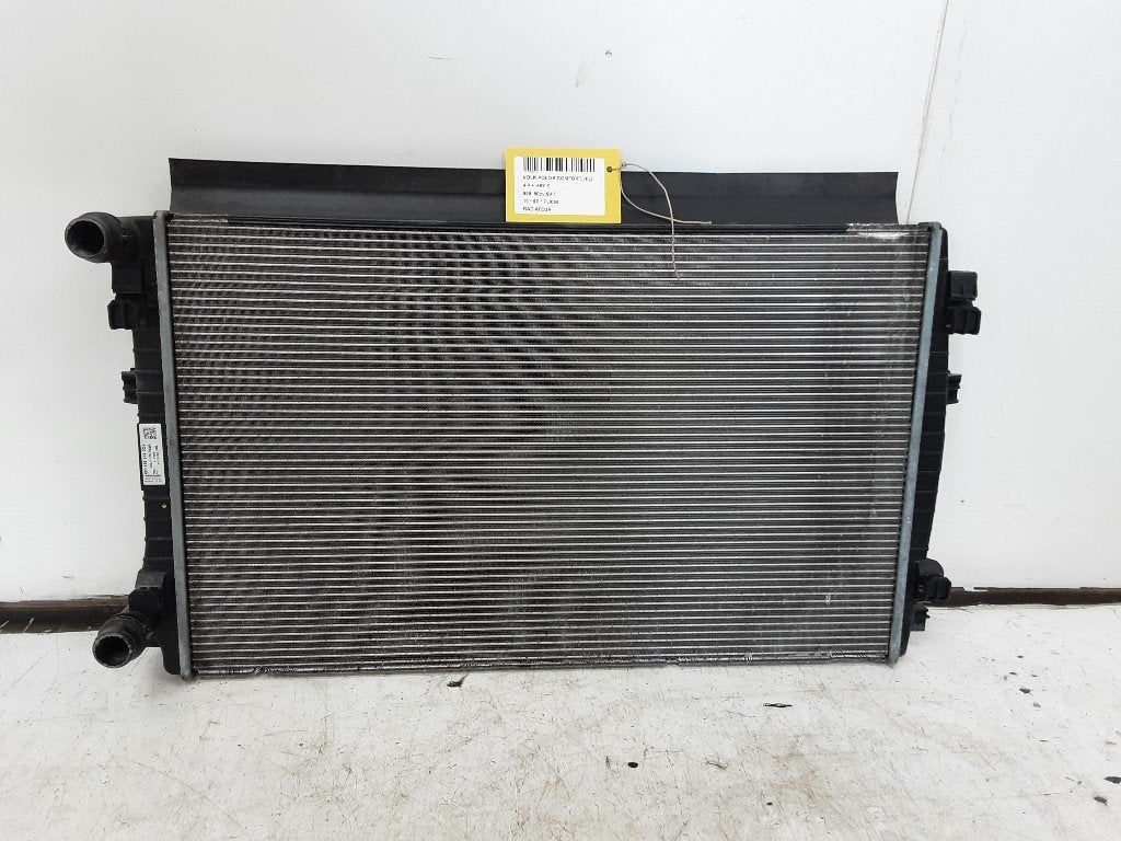 RADIATEUR EAU Volkswagen Polo VI (AW1) (5Q0121251GQ), Volkswagen, Volkswagen AG, Utilisé, Kundenbetreuung@volkswagen.de