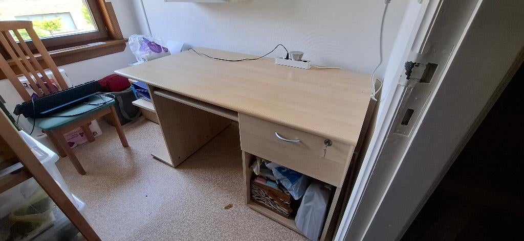 Bureau, Ophalen, Gebruikt, 76 cm, Computerbureau