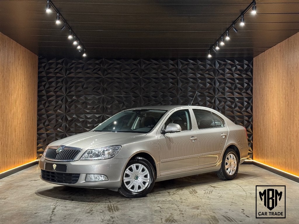 ✅ Skoda Octavia 1.6TDI Navi Cruise Trekh PDC 1eig GARANTIE, Auto's, Skoda, Bedrijf, Te koop, Octavia, ABS, Airbags, Airconditioning