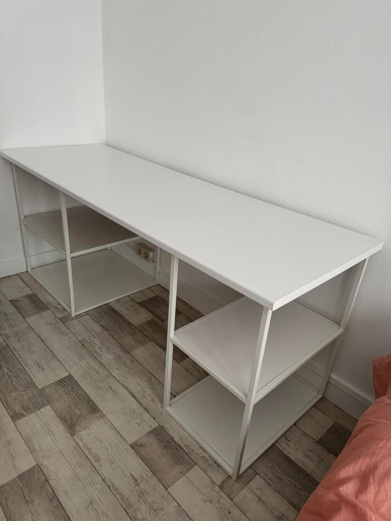 Werkbank - Bureau - desk, Ophalen, Metaal, Zo goed als nieuw, IKEA