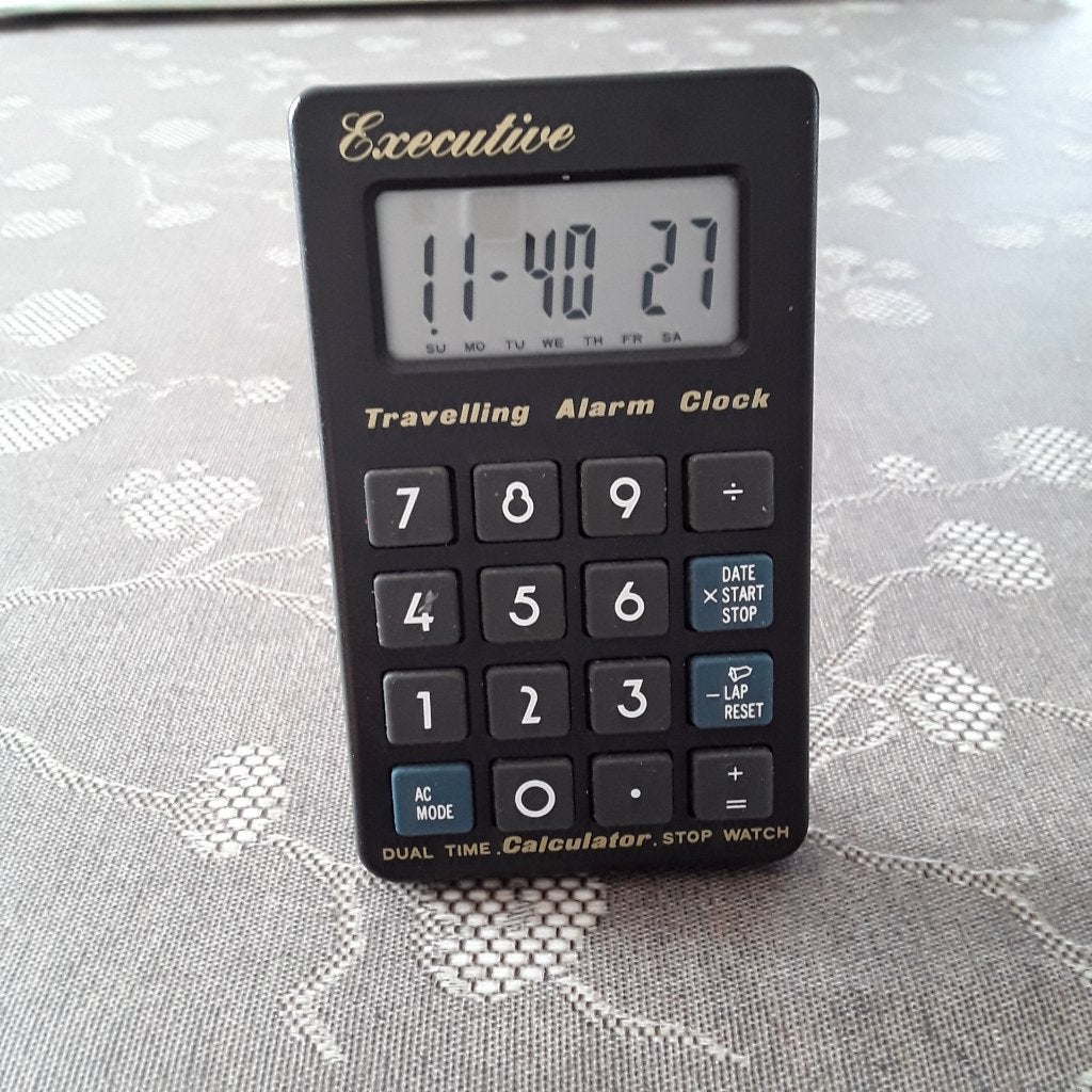 DIGITALE REISKLOK MET ALARM, Ophalen, Zo goed als nieuw, Digitaal