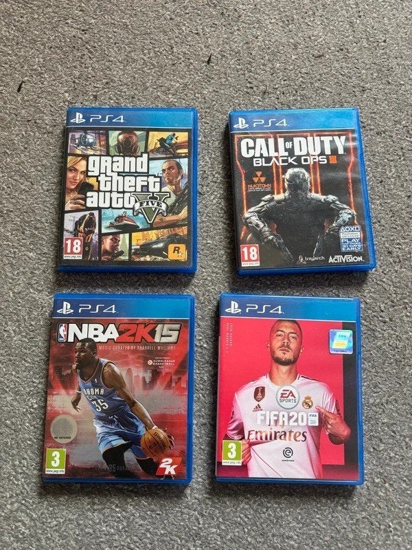 Playstation 4 + Manette + 4 jeux, Consoles de jeu & Jeux vidéo, Enlèvement ou Envoi, Utilisé, Autres genres