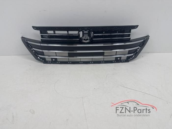 VW Arteon Facelift Grille R-Line Chrome PDC, Enlèvement ou Envoi, Utilisé