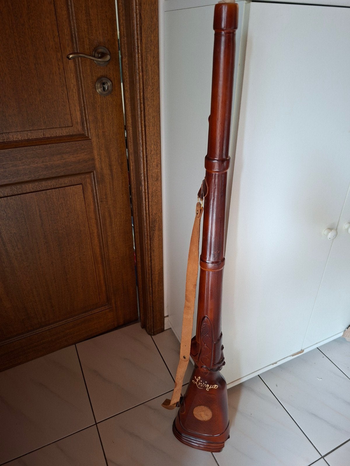 Glazen kolf geweer. Schade onderaan, Antiek en Kunst, Ophalen of Verzenden