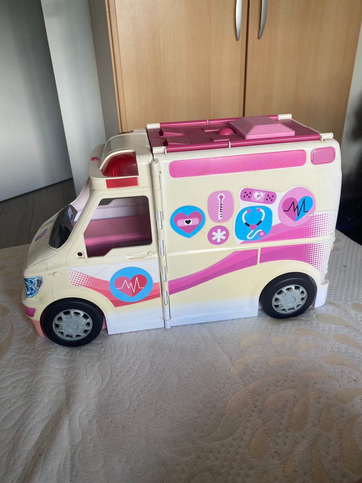 Barbie ambulance, Ophalen, Gebruikt