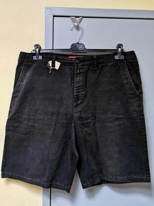 Bermuda maat 36 - VANS, Kleding | Heren, Broeken en Pantalons, Ophalen of Verzenden, Zo goed als nieuw, Zwart, Vans