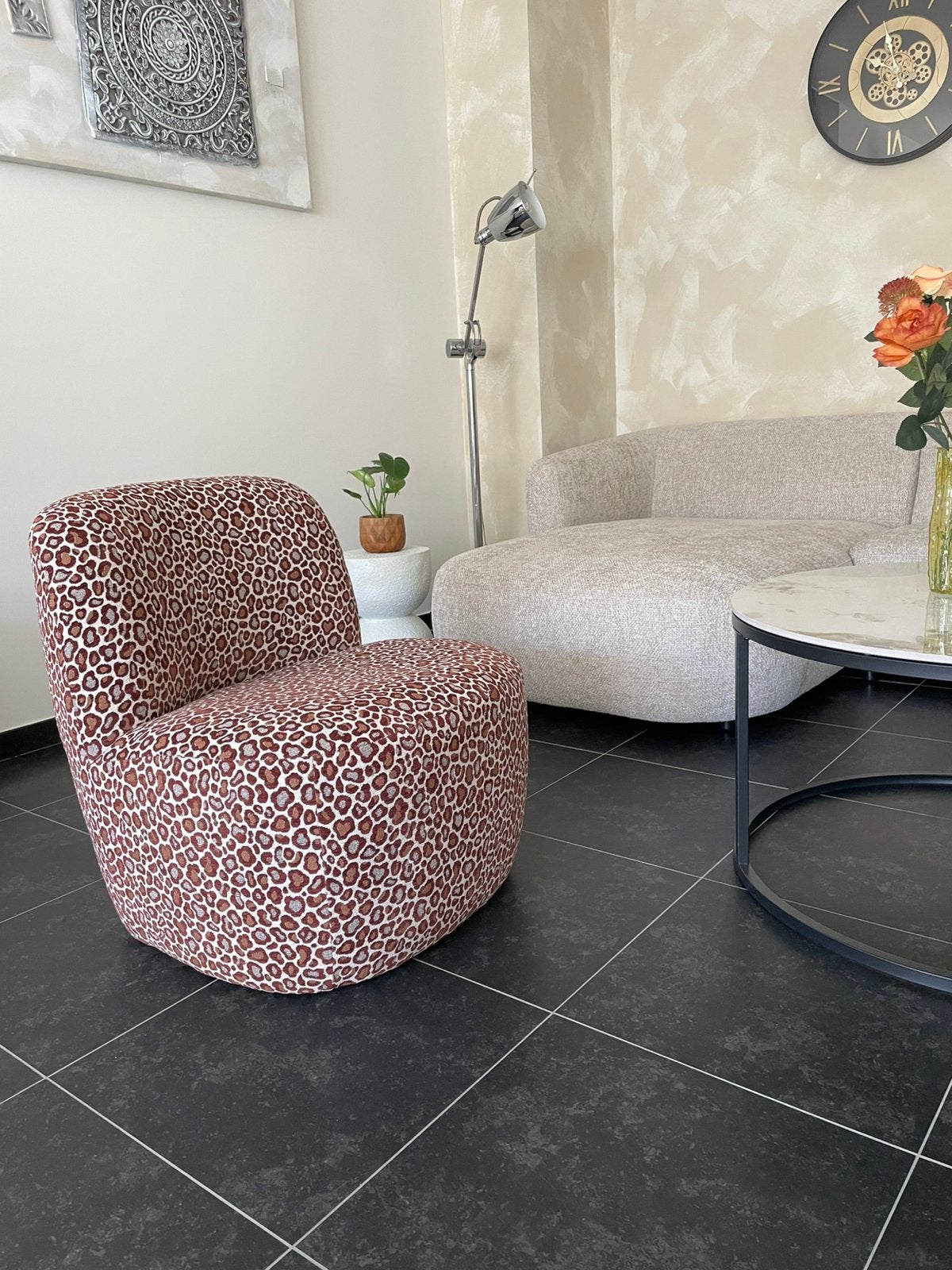 Nieuwe modieuse fauteuil! Off White-terracota., Huis en Inrichting, Ophalen, Minder dan 75 cm, Nieuw, 50 tot 75 cm