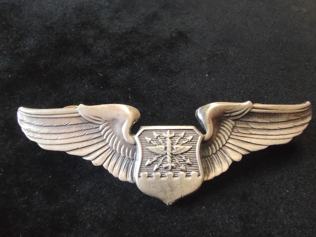 USA badge # 38, Collections, Envoi