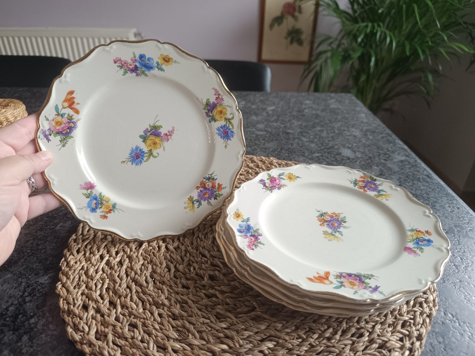 5 assiettes à dessert Boch Fleur de Saxe, Antiquités & Art, Enlèvement ou Envoi