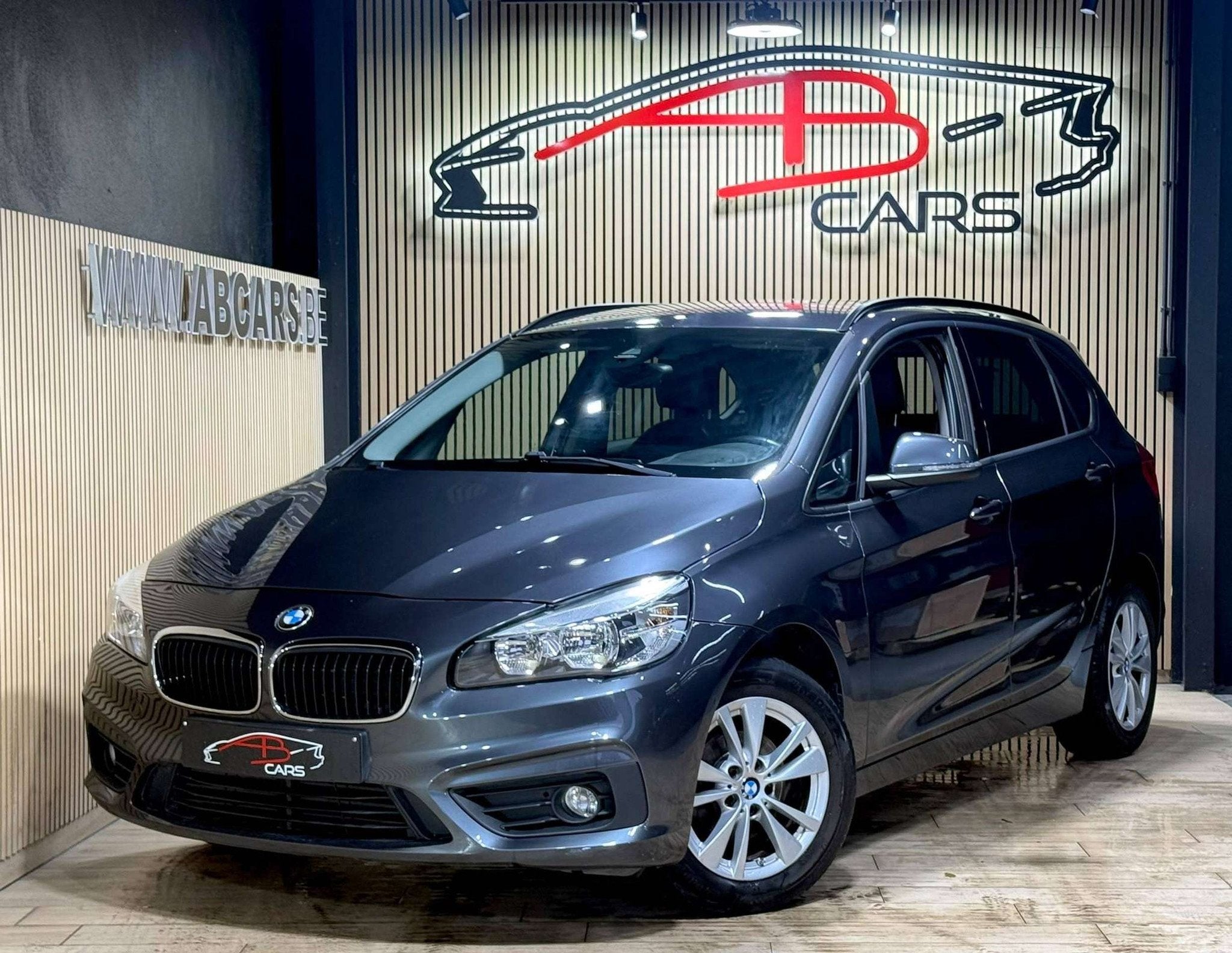 BMW 2 Serie 216 i Active Tourer * GARANTIE 12 MOIS * 1ER PRO, Autos, Cuir, Achat, Euro 6, Entreprise