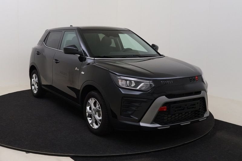 KGM Tivoli Bronze Low Power TIV 1.5 P 6MT 2WD STD, Auto's, Voorwielaandrijving, 135 pk, 1497 cc, Euro 6