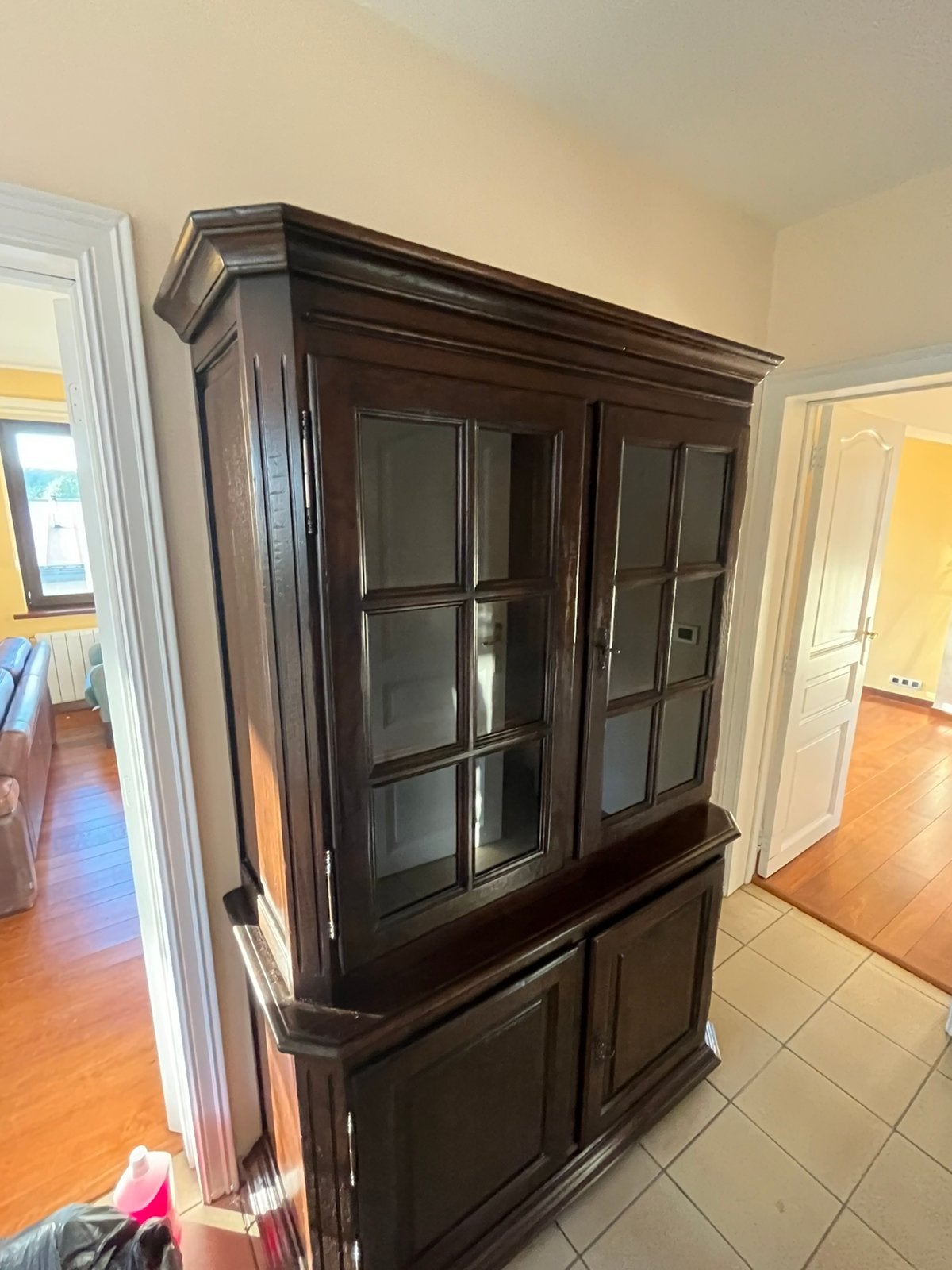 Amoire en bois vitrée, Maison & Meubles, Armoires | Buffets, Enlèvement, Comme neuf
