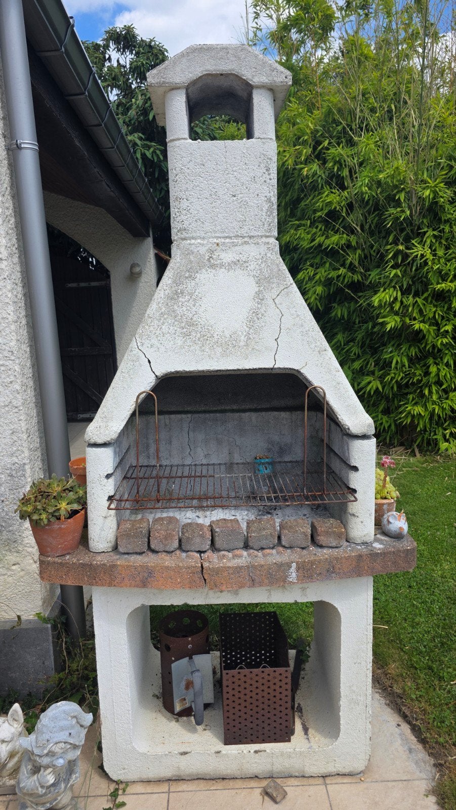 Stenen BBQ, Tuin en Terras, Ophalen