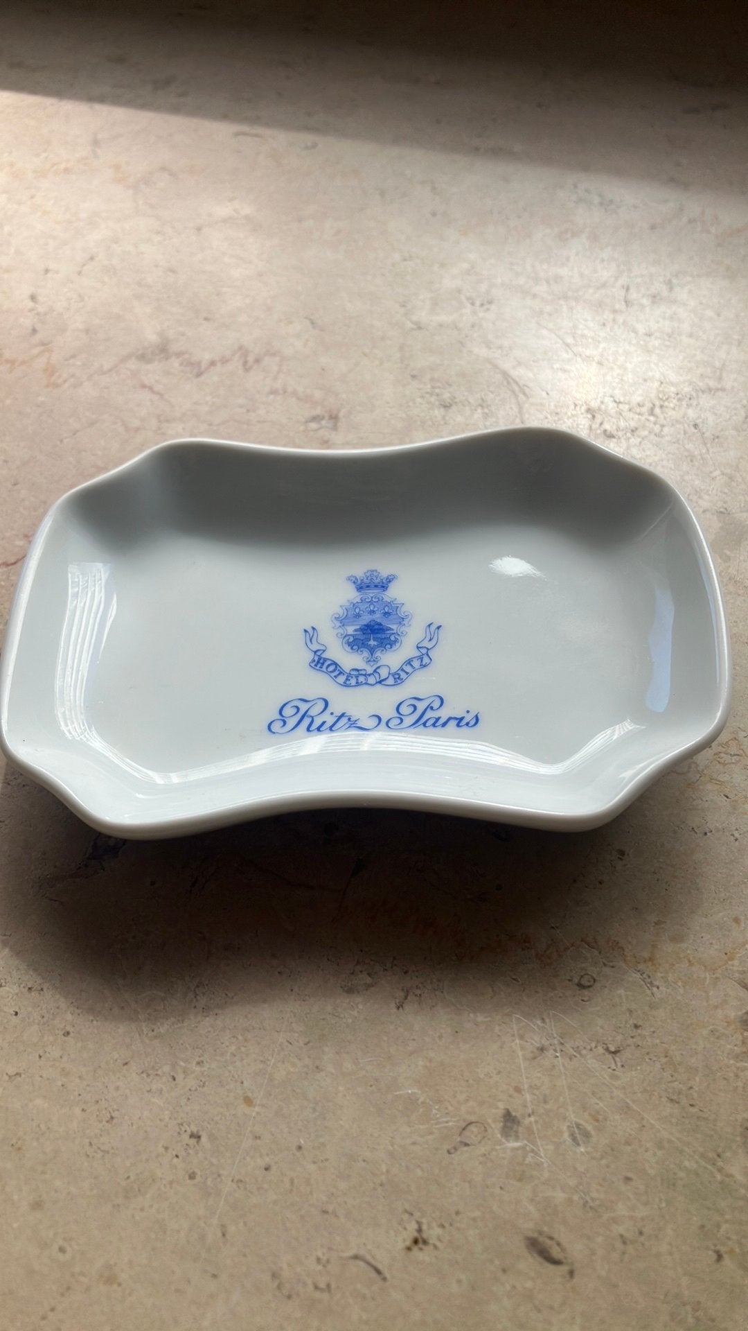 Ritz Paris Vide-Poche / Asbak – Yves Deshoulières (Limoges), Ophalen