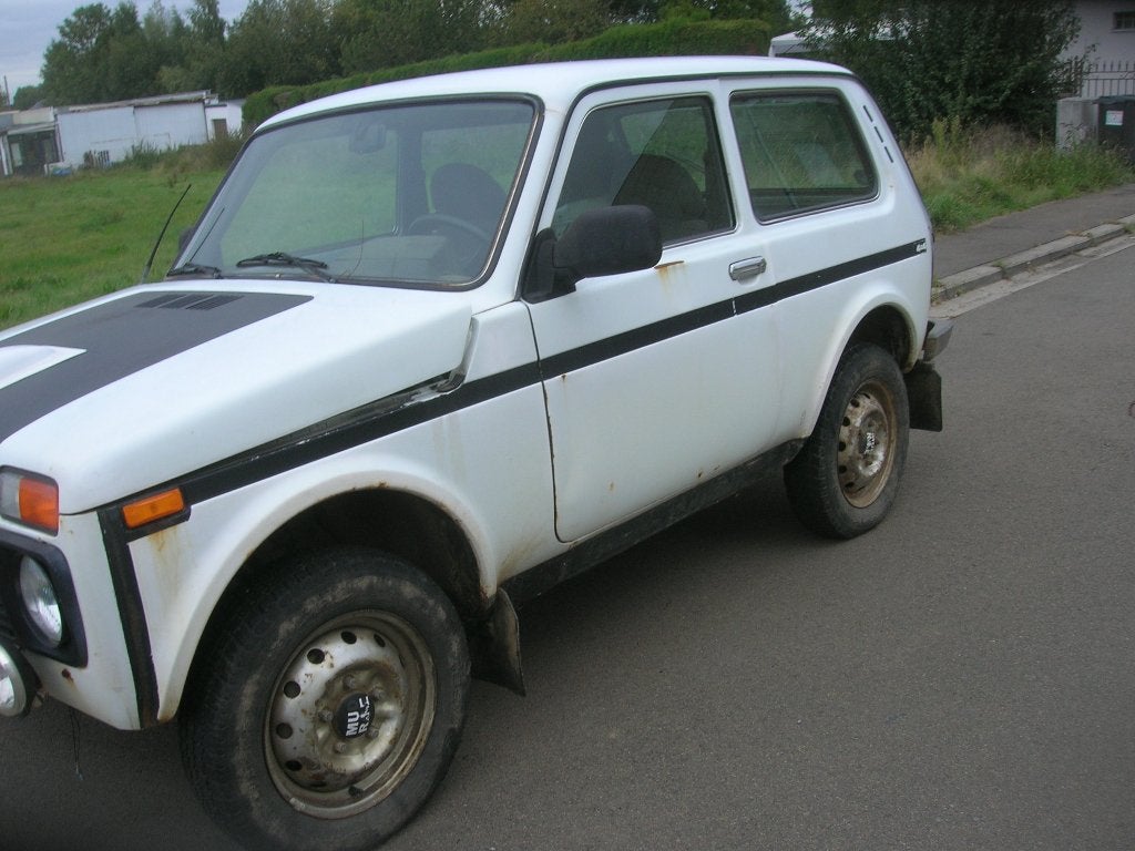 Lada NIVA 4x4 à vendre, Auto's, Niva, Wit, Handgeschakeld, Vierwielaandrijving