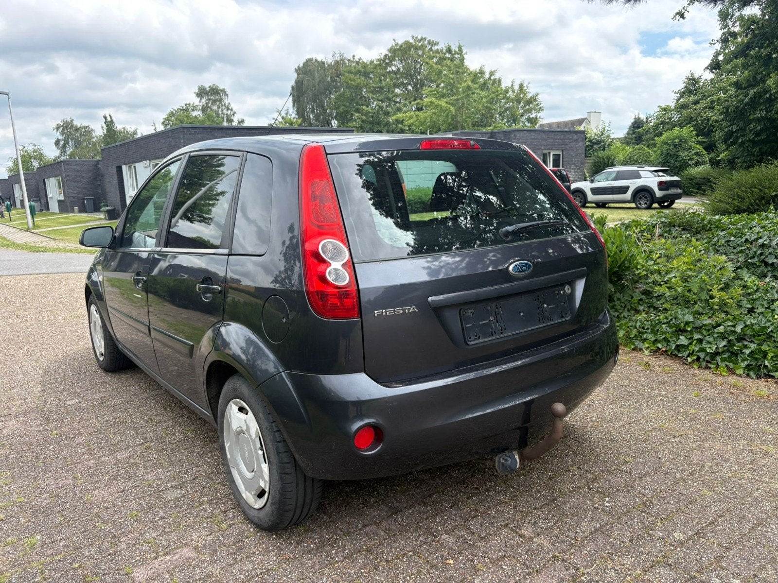 Ford fiesta 1.3 benzine van bouwjaar 2008 156.000km gekeurd, Auto's, Elektrische ramen, Bedrijf, Te koop, Benzine