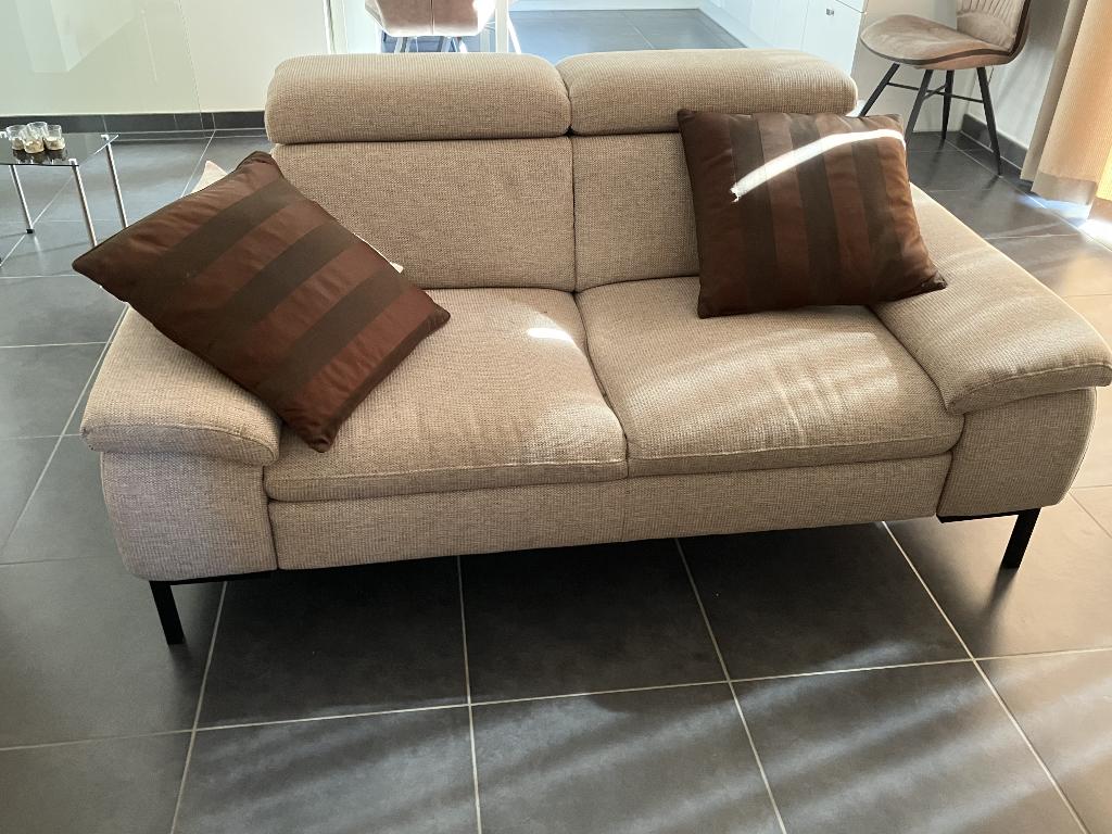 Stoffen 2-zits zetel beige/zand kleur, Ophalen, Gebruikt, 150 tot 200 cm, Tweepersoons