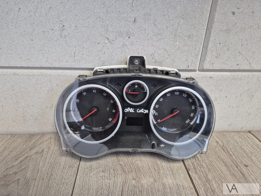 Opel Corsa D benzine tellerklok cockpit p0013264279 €40, -, Opel, Utilisé, -