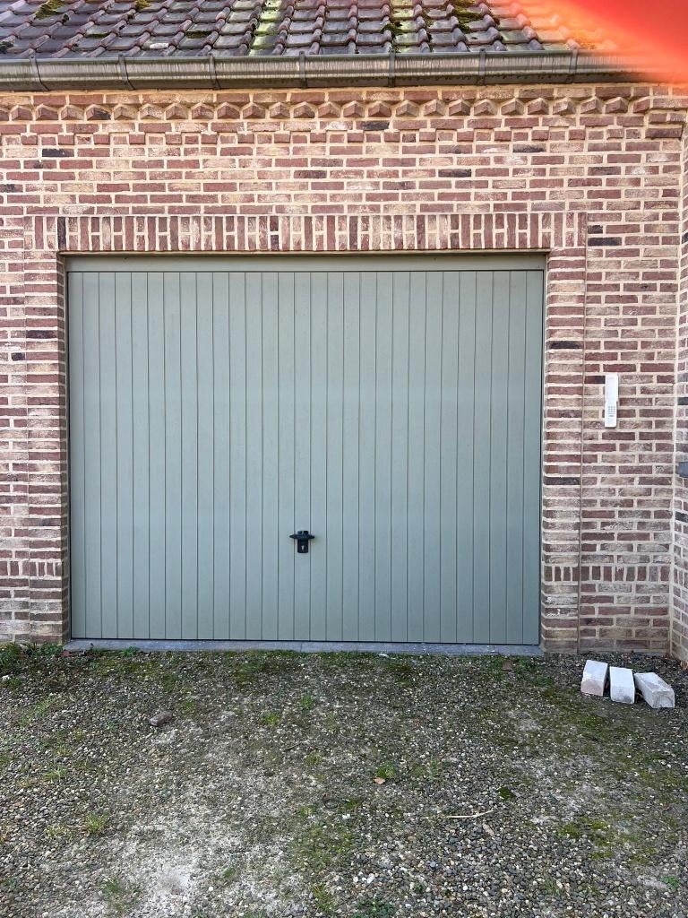 Elektrische garage poort, Province de Limbourg