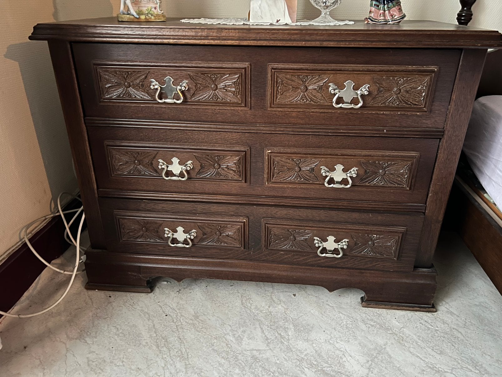 Chambre complète à vendre avec meubles anciens, Maison & Meubles, Enlèvement, Comme neuf, Bois