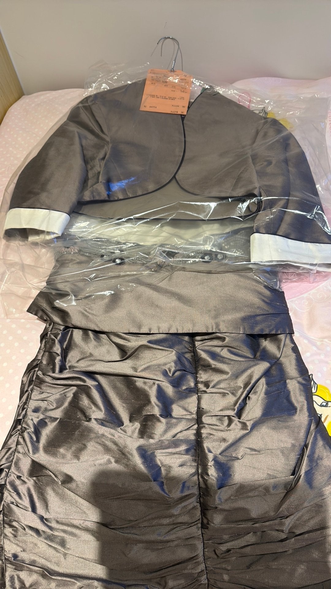 Vêtements de fête 3 pièces, Enlèvement, Comme neuf, Taille 38/40 (M)