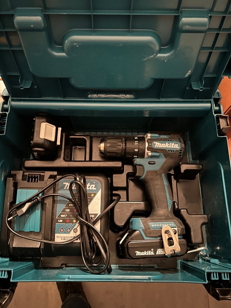 Makita vijsmachine, Ophalen, Zo goed als nieuw, Boor- en Schroefmachine, Variabele snelheid
