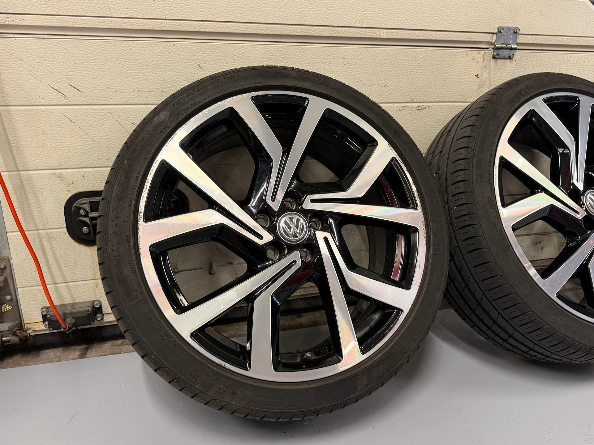 18inch Originele VW Brescia Velgenset! Polo A1 A2 5x100, Auto-onderdelen, 18 inch, -, -, Banden en Velgen