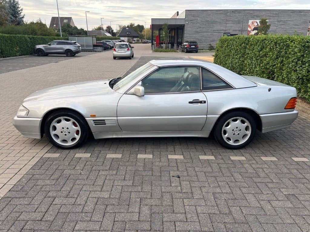 Mercedes 280 SL uit 1995, foto 7