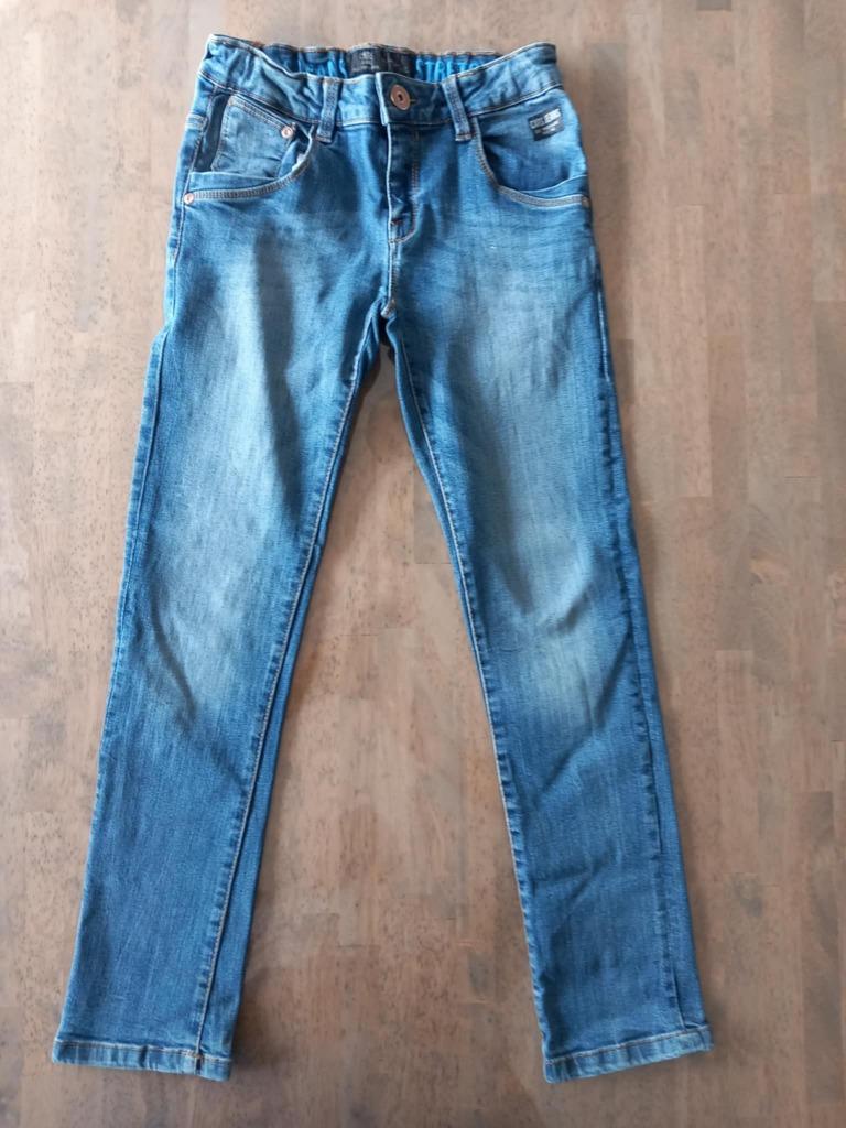 blauwe jeans broek maat 140 cars jeans, Pantalon, Garçon, Enlèvement ou Envoi, Comme neuf