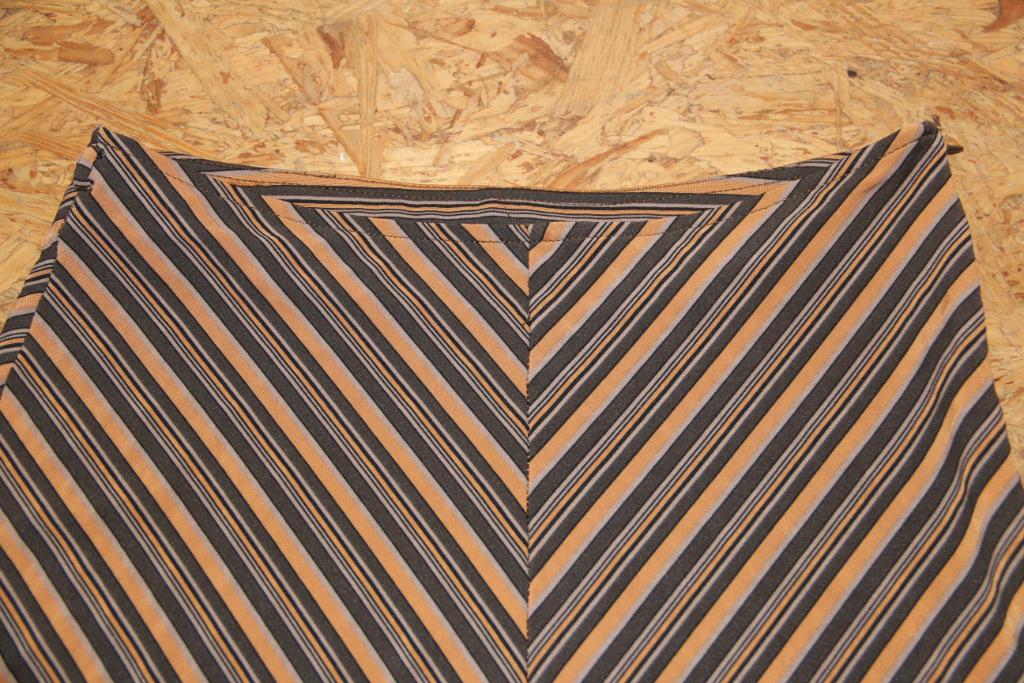 Pantalon fluide & ligné taille montante et moulante, Vêtements | Femmes, Enlèvement ou Envoi, Porté, Taille 36 (S), Noir
