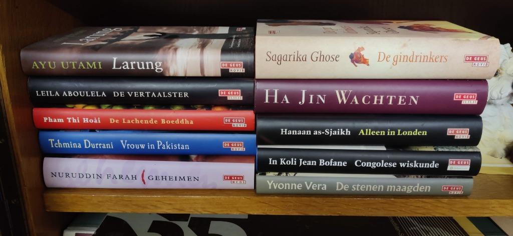 Lot van 10 romans uitgegeven door De Geus, Ophalen of Verzenden, Zo goed als nieuw