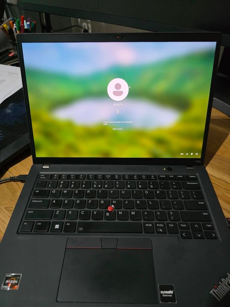 À vendre : Lenovo ThinkPad T14s Gen 3 haut de gamme, 14 pouces, Lenovo ThinkPad, 4 Ghz ou plus, 2 TB